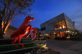 Red Horse Resort パッタヤー エクステリア 写真